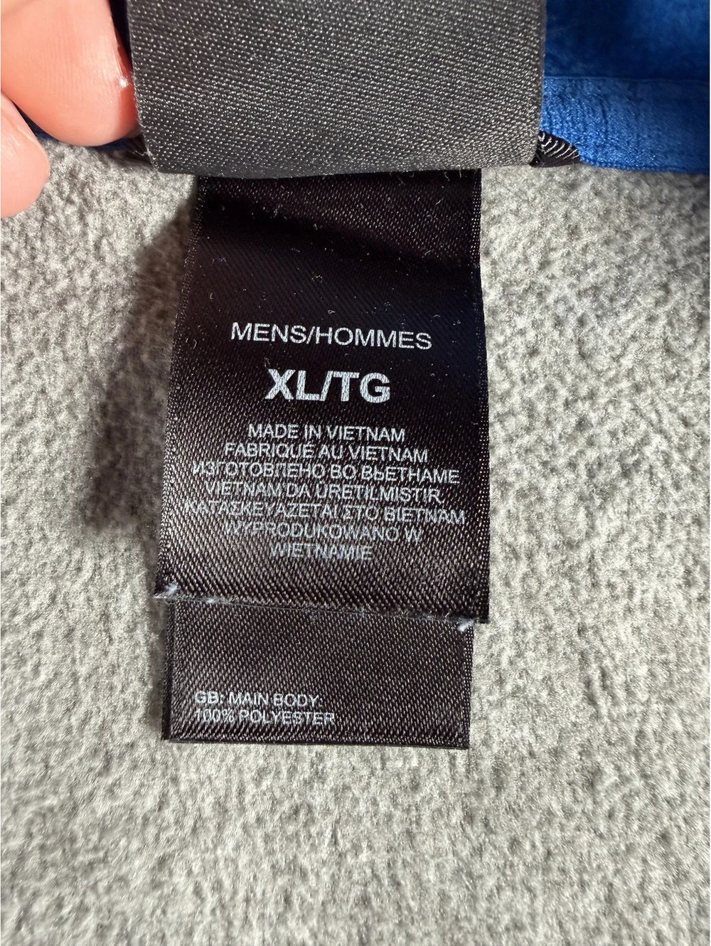 The North Face Men's XL Gray Fleece Pullover with Blue Accents